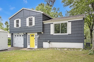 4624 Lexington Ave, Portage, MI 49002