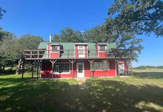 185318 Blackhawk Trail, Comanche, OK 73529