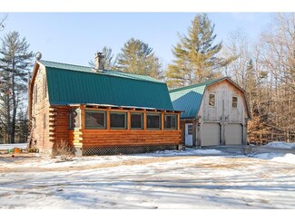 16 Wolfson Spring Dr, Canaan, NH 03741