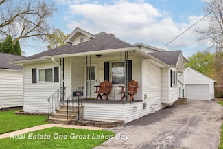 2505 Blake St, Saginaw, MI 48602