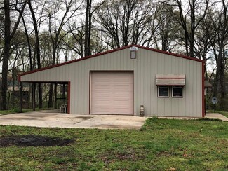 19507 Timber Ln, Carlyle, IL 62231