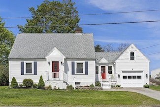 9 Post Rd, North Hampton, NH 03862