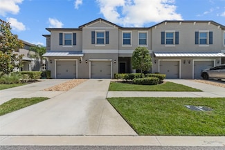 9768 Pembrooke Pines Dr, Ruskin, FL 33573