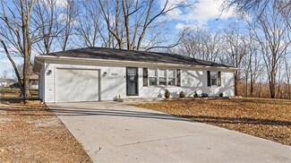 147 Milwaukee St, Lawson, MO 64062
