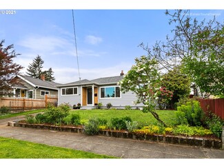 6621 SE Carlton St, Portland, OR 97206