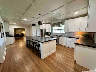 4085 Interstate 35 N, Lytle, TX 78052
