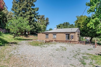 25561 University Ct, Hayward, CA 94542