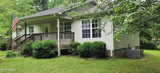 2457 Topside Rd, Louisville, TN 37777