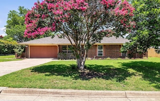 6512 Wrigley Way, Fort Worth, TX 76133
