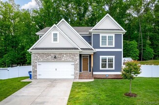 4142 Tosh Ln, Chester, VA 23831