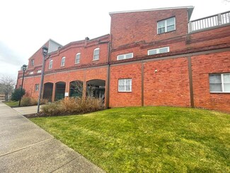 45 Main St Unit 110, Wareham, MA 02571