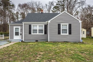 106 Defense Ave, Sandston, VA 23150