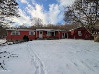 19367 Brennan Dr, Saxton, PA 16678