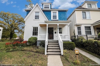 2144 Fischer St, Detroit, MI 48214