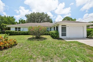 2010 SW Brisbane St, Port Saint Lucie, FL 34984