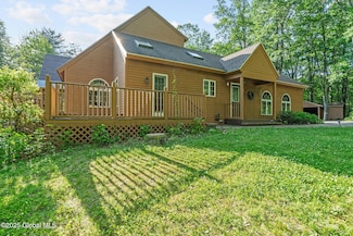 581 Rector Rd, Schenectady, NY 12302