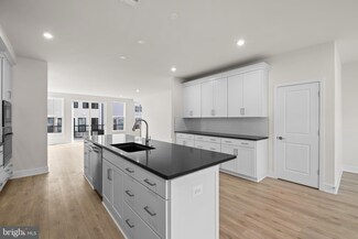 21730 Charing Cross Terrace, Ashburn, VA 20148