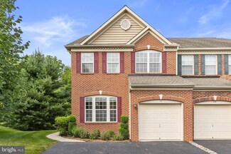110 Penns Manor Dr, Kennett Square, PA 19348