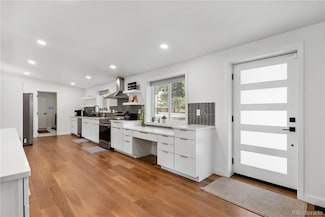 2175 S Joliet St, Aurora, CO 80014