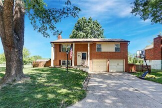 16916 York Ave, Independence, MO 64055