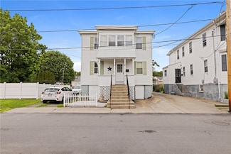 18 Pezzullo St, Johnston, RI 02919