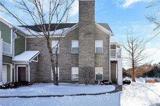 1557 Sierra Springs Unit B, Indianapolis, IN 46280