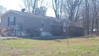 12222 Selvin Cemetery Rd, Tennyson, IN 47637