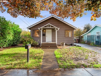 1122 9th Ave, Longview, WA 98632