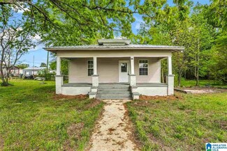 259 2nd St SW, Carbon Hill, AL 35549