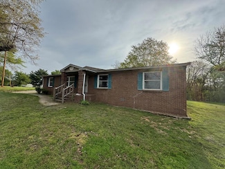 1784 Howard Dickerson Rd, Pembroke, KY 42266