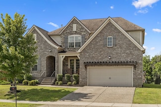 742 Burgess Dr, Goodlettsville, TN 37072