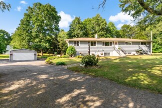 64 Tremont St, Rehoboth, MA 02769