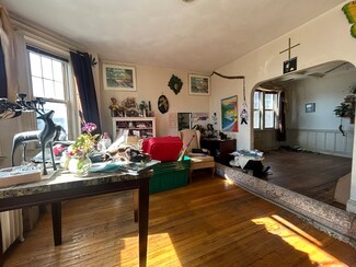 110 Bellingham St Unit 1, Chelsea, MA 02150