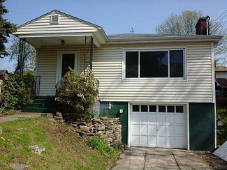 22 Walnut St, Bellevue, PA 15202