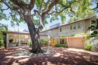 1515 Cowper St, Palo Alto, CA 94301