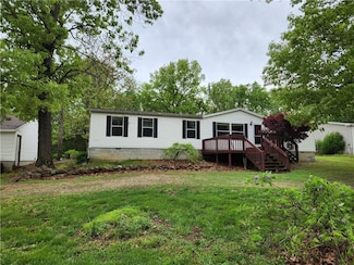 22756 Gavitt Ln, Wheatland, MO 65779