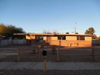 6949 E Calle Osito, Tucson, AZ 85710