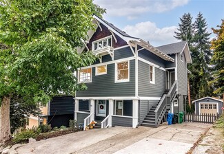 515 N 72nd St Unit 2, Seattle, WA 98103