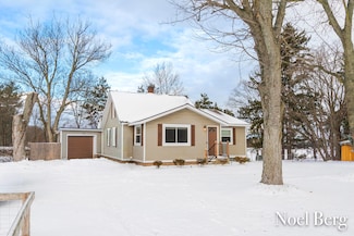 12607 68th Ave, Allendale, MI 49401