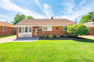 18606 Hamann St, Riverview, MI 48193