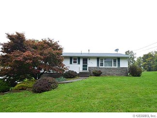 7133 College St, Lima, NY 14485