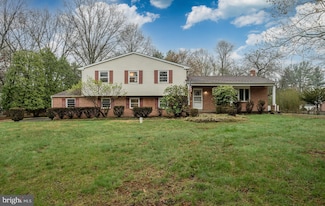 65 N Woods Ln, Doylestown, PA 18901