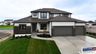 1304 NW 106th Terrace, Kansas City, MO 64155