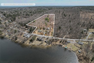 129 Water St, Strafford, NH 03884