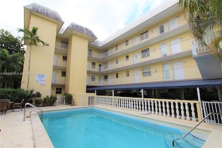 427 Santander Ave Unit 202, Coral Gables, FL 33134