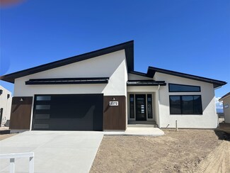2272 Pyramid Peak Loop, Grand Junction, CO 81507