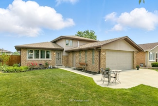 16821 89th Ave, Orland Hills, IL 60487