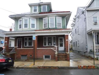 819 Lyndale Ave, Trenton, NJ 08629