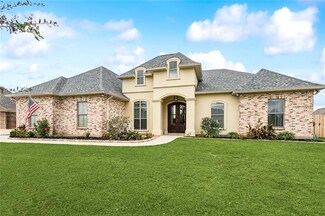 525 S Caleb Dr, Slidell, LA 70461