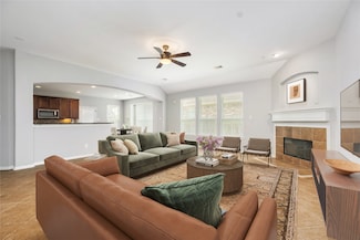 9610 W Amber Bluff Ln, Katy, TX 77494